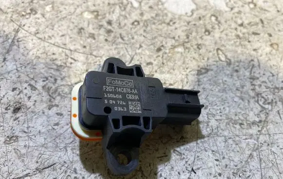 Ford Edge II Airbag deployment crash/impact sensor F2GT14C676AA C83HA 504726