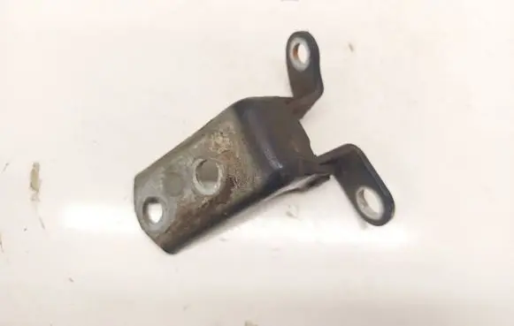 Toyota Avensis T250 Front door upper hinge 