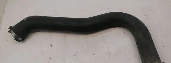 Ford Transit Intercooler pipe mounting bracket YC156C646AF