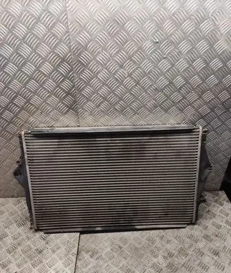 Volvo XC70 Intercooler radiator 