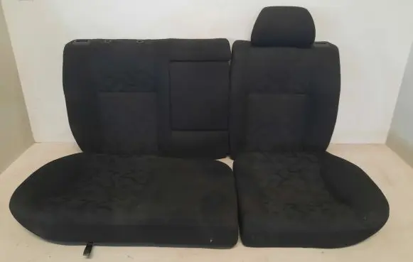 Volkswagen Golf IV Rear seat 