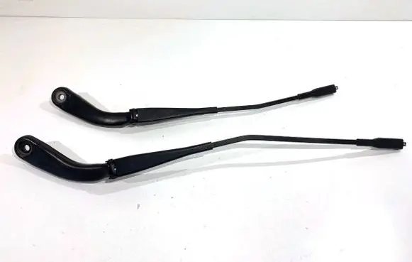 BMW 3 GT F34 Front wiper blade arm 72604747286105