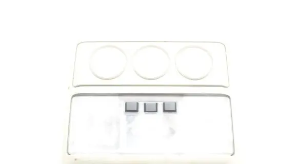 Land Rover Discovery 3 - LR3 Front seat light XDE600420LUM