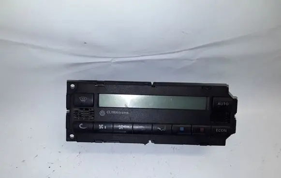 Volkswagen PASSAT B5.5 Climate control unit NOCODE