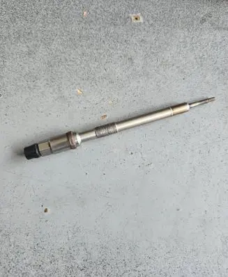 Renault Trafic III (X82) Glow plug 0103110106 609M03 110659419R