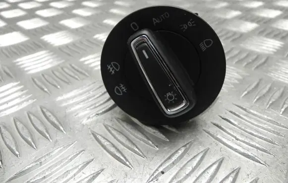 Skoda Superb B8 (3V) Light switch 3V0941431