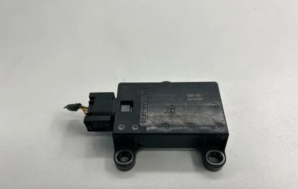 KIA Sorento ESP acceleration yaw rate sensor 956902P000 BG6813B200