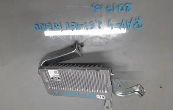 Toyota RAV 4 (XA40) Engine control unit/module ECU 89661-42K80