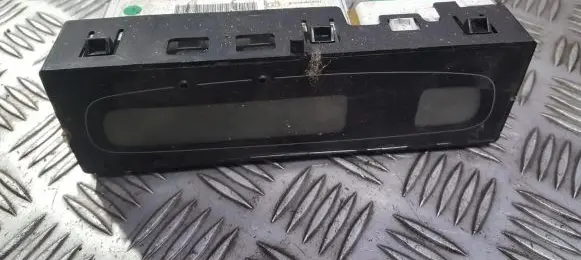 Renault Laguna II Screen/display/small screen p8200002604a 21654119-5