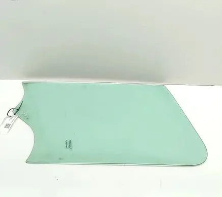 Nissan NV400 Front door window glass four-door 8030100QAA