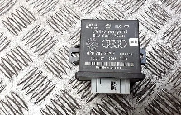 Audi A6 S6 C6 4F Light module LCM 8p0907357f
