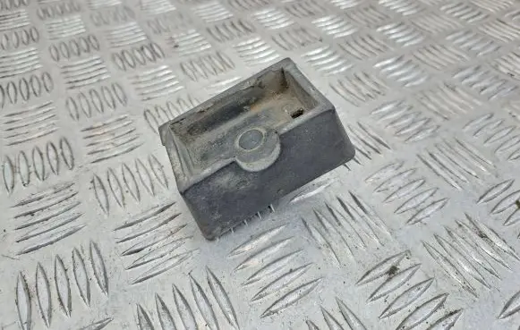 Opel Signum Jacking socket point 330337437