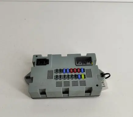 Jaguar XE Fuse module CPLA14Q073AA