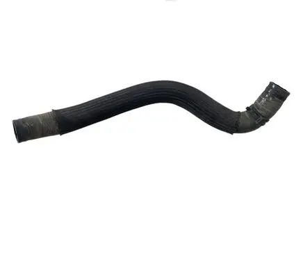Ford Mustang VI Engine coolant pipe/hose FR338B273AD