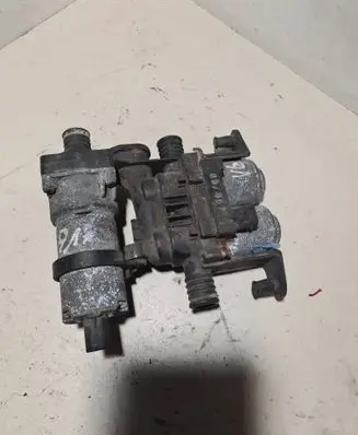 BMW 5 E39 Electric auxiliary coolant/water pump 8374994 1147412135