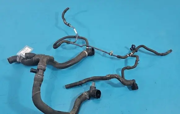 Volkswagen Tiguan Engine coolant pipe/hose 05E121061 IMPRK1554944