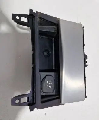 Mercedes-Benz C AMG W204 Ashtray (front) A2046801350
