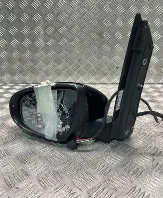 Volkswagen Touran II Front door electric wing mirror E1021025