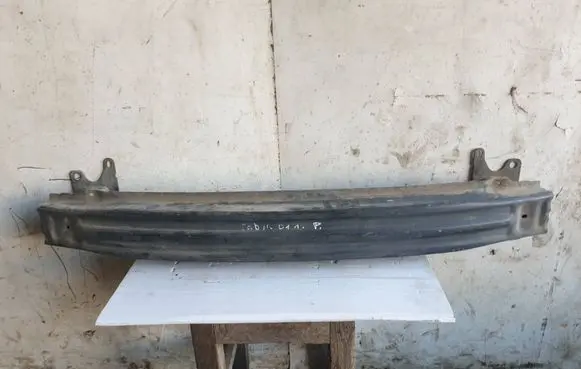 Skoda Fabia Mk1 (6Y) Front bumper cross member
