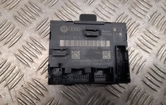 Audi Q7 4L Door control unit/module 4F0959793T