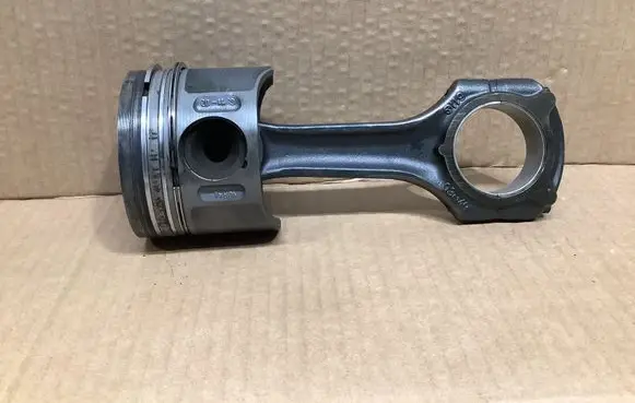 Mercedes-Benz E W211 Piston with connecting rod 61103249