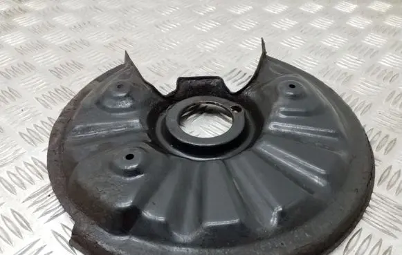 Volkswagen PASSAT B8 Rear brake disc plate dust cover 