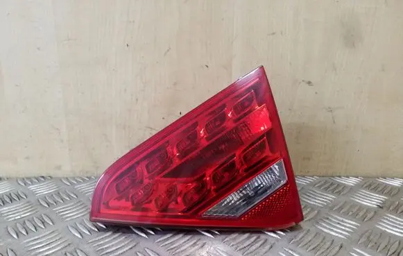 Audi A5 Sportback 8TA Tailgate rear/tail lights 8T0945094A