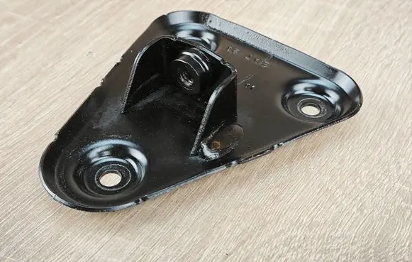 Battery bracket