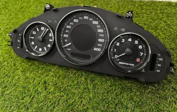 Mercedes-Benz CLS AMG C219 Speedometer (instrument cluster) A2195406911 110080349