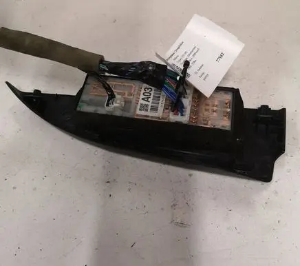 Subaru Legacy Electric window control switch 157525 94263AJ030