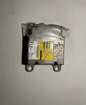 Toyota Avensis T250 Airbag control unit/module 8917005190 215955104