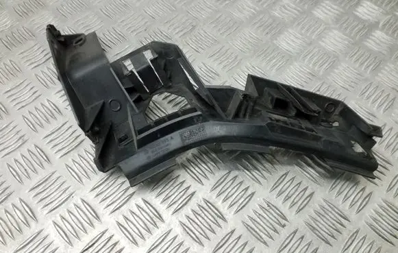 Volkswagen Golf Plus Bumper support mounting bracket corner 5M0807393A