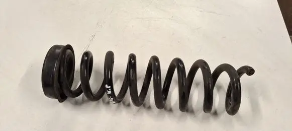 BMW 3 F30 F35 F31 Rear coil spring 33536851725 6851725