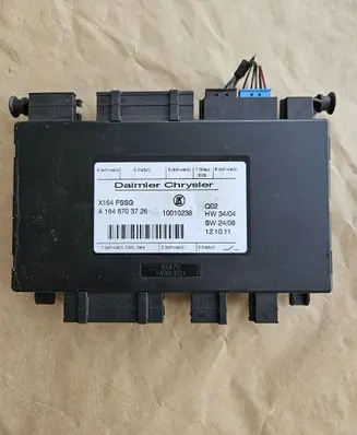 Mercedes-Benz GL X164 Seat control module A1648703726 1648703726