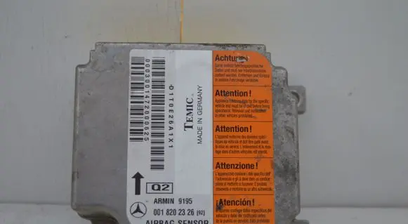 Mercedes-Benz E W210 Airbag control unit/module 0018202326