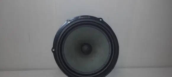 Skoda Yeti (5L) Front door high frequency speaker 