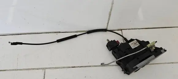 Opel Meriva B Front door lock 13258274 0325407955 2408101452