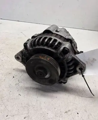 Nissan X-Trail T30 Generator/alternator 231005M310