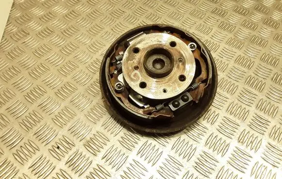 Toyota Aygo AB10 Rear wheel hub