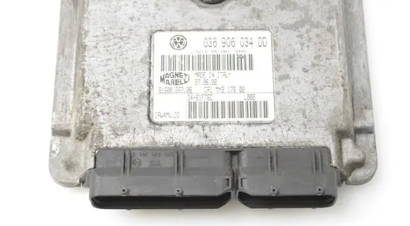 Volkswagen Polo Engine control unit/module 036906034DD