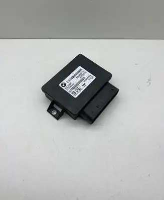 BMW 5 F10 F11 Hand brake control module 6858017 23122010 32620276A
