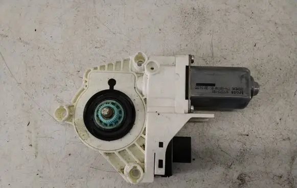 Audi Q7 4L Front door window regulator motor 4L0959801 4L0959801B