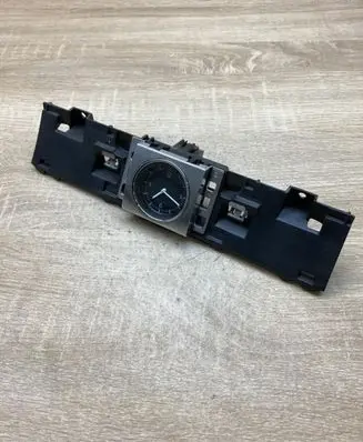 Volkswagen PASSAT B7 Clock 3AA919204A 3AA857318C