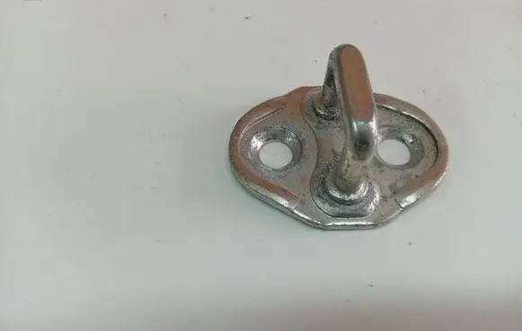 Mazda 3 II Rear door lock loop/hook striker