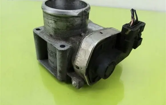 Fiat Stilo Throttle body valve 48SMF5