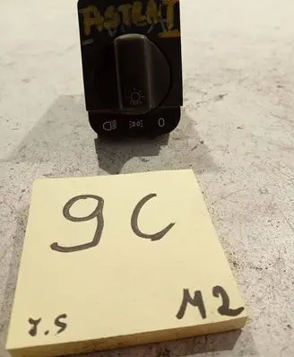 Opel Astra G Light switch 90437439