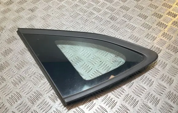 Hyundai Tucson TL Rear side window 43R00107