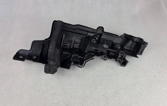 Mercedes-Benz A W176 Other engine bay part 175B19528R 6175B17398R G5175B11122R
