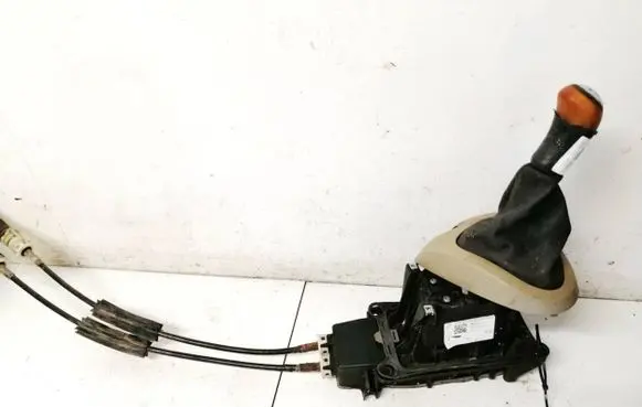 Renault Twingo II Gear shifter/selector 8200517000F 8200517000-F