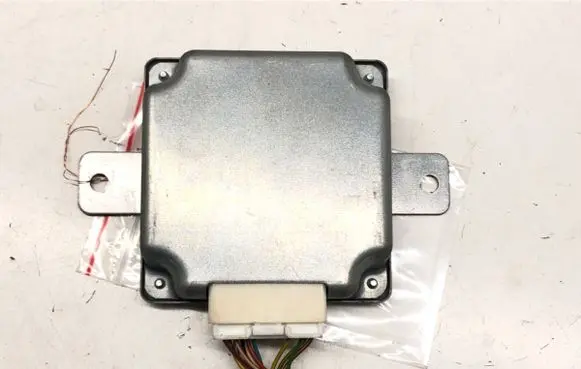 Suzuki SX4 Power steering control unit/module 38885-79J11
